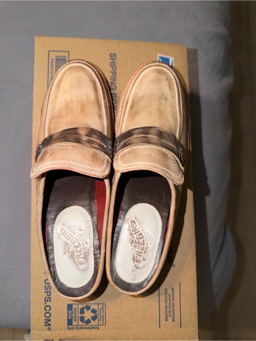 🔥🔥 Freebird by Steven Mona in Stone, 7W - Brand New Slip-On Leather Clogs 🔥🔥 - Picture 2 of 4